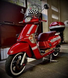 2011 Kymco Like 125 (Red) Registered Til MAY 2024– GAS AND GO (MY PERSONAL SCOOT)