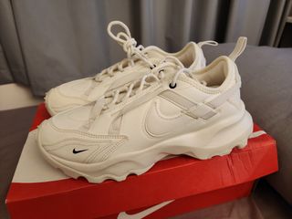 （分類：）位於 。 由 klklcc 提交（商品編號 1298442931，圖片 1）。簡介： 。