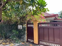 A beautifully maintained bungalow house & lot in the highly sought-after Bel-Air Village of Makati City (CODE-C/FB33)