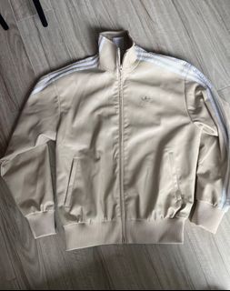 （分類：）位於 。 由 loveystufftosell 提交（商品編號 1298327258，圖片 1）。簡介： 。