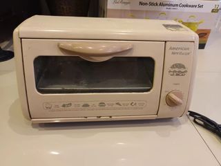 American Heritage Vintage Oven Toaster