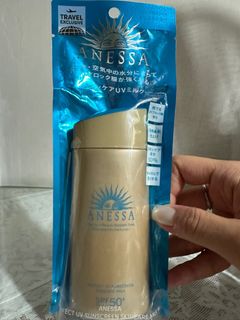 （分類：）位於 。 由 disssteph 提交（商品編號 1298304875，圖片 1）。簡介： 。