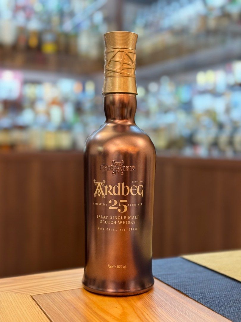 Ardbeg 25 years old Single Malt Scotch Whisky (2022 Release) 雅伯 