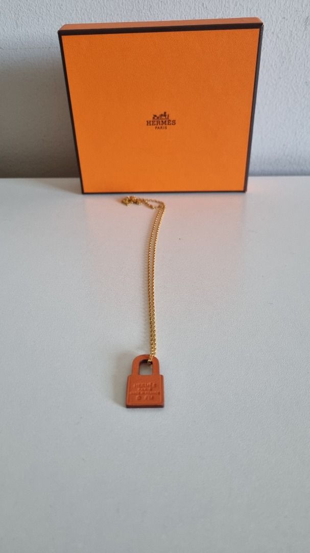 Authentic Hermes Necklace 50cm (Category: Luxury Accessories) located in Taguig. Submitted by discountedpcs (Listing ID 1298295230, Image 1). Description: Authentic Hermes necklace 50cm Kindly check the last 2 photos for tarnished part..