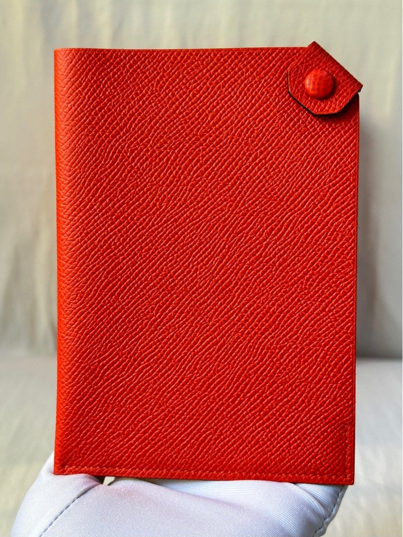 Authentic HERMES Passport Holder (Category: Luxury Bags & Wallets) located in Santa Rosa. Submitted by brandieshoppe (Listing ID 1298350613, Image 2). Description: ✅ Authentic / Original Preloved ✅ From Japan Auction ✅ Moneyback Guaranteed If Proven Fake ✅ In Excellent Condition ✅ Message Us For More Details *Open Also for Layaway Terms.
