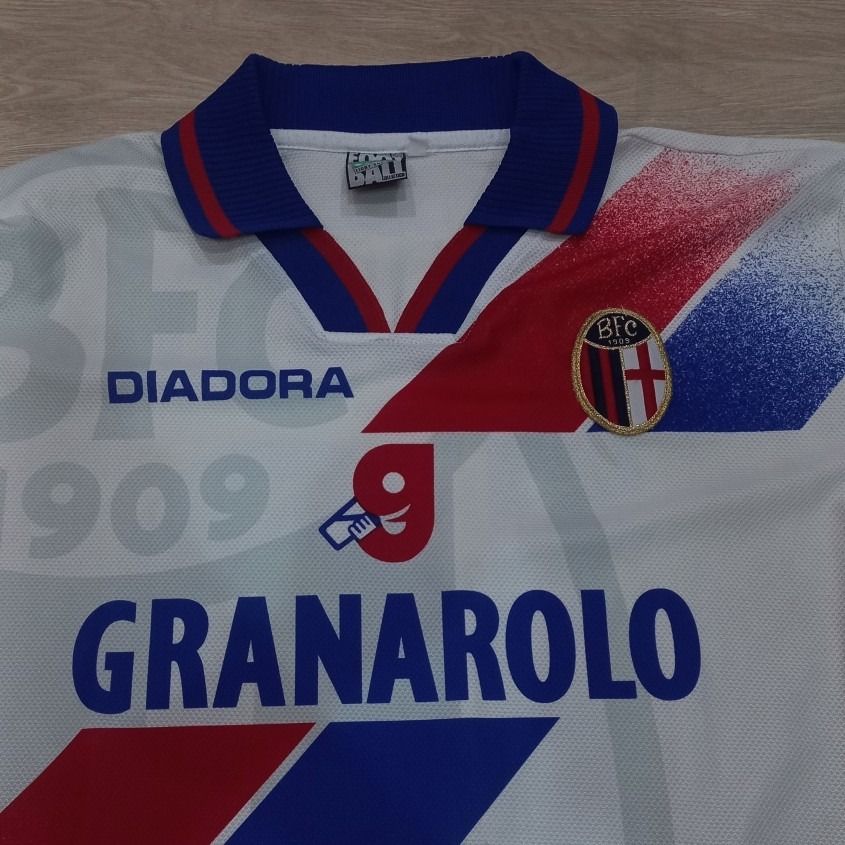 Diadora Baggio Jersey Baggio #10 Bologna FC Away Jersey 1997/1998