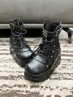 Black Studded Punk Boots Back Zipper Platform Shoes