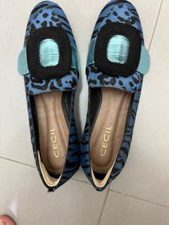 Blue and black tiger loafers with metallic buckle