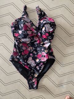 (Category: ) located in . Submitted by insee (Listing ID 1298349713, Image 1). Description: .