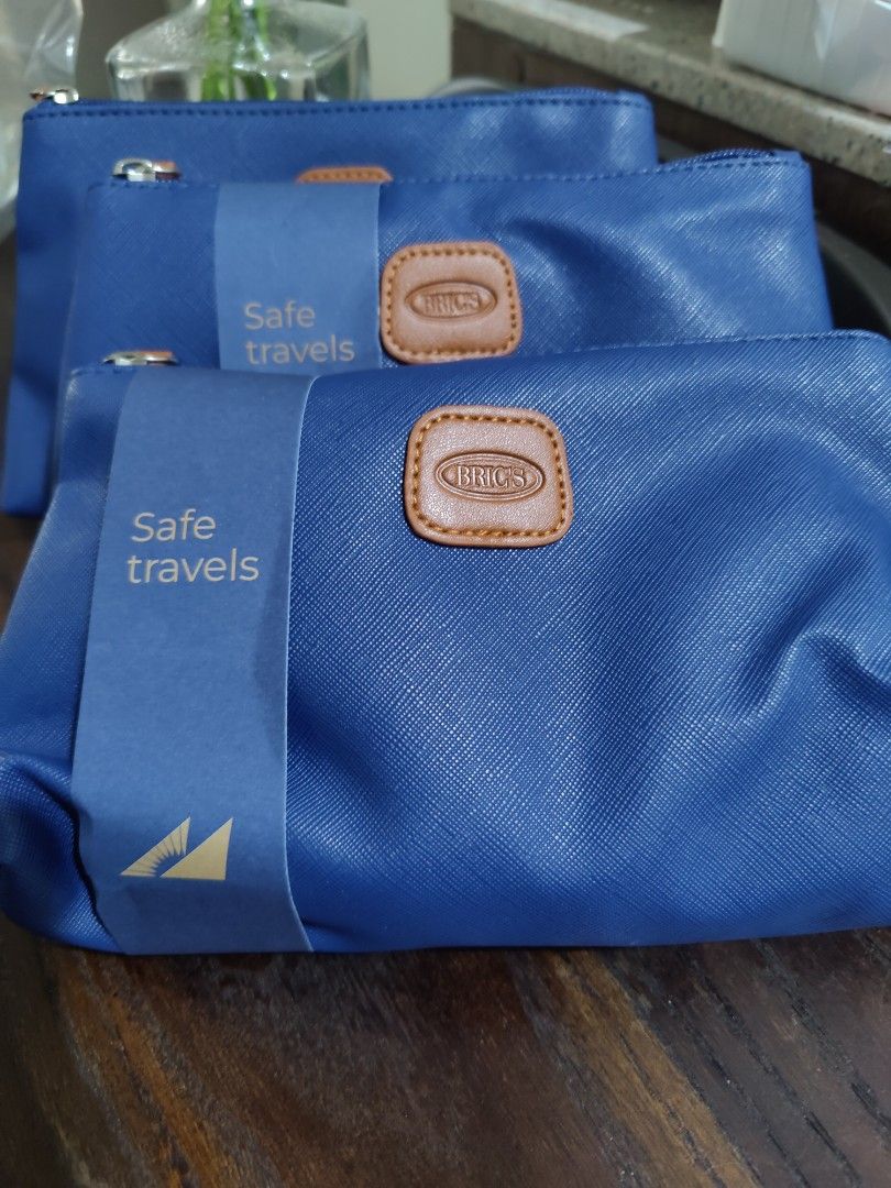 BRICS PAL overnight amenity kit (Category: Sanitary Hygiene) located in Quezon City. Submitted by nplusv (Listing ID 1298412718, Image 2). Description: 5 pcs unopened amenity kits.