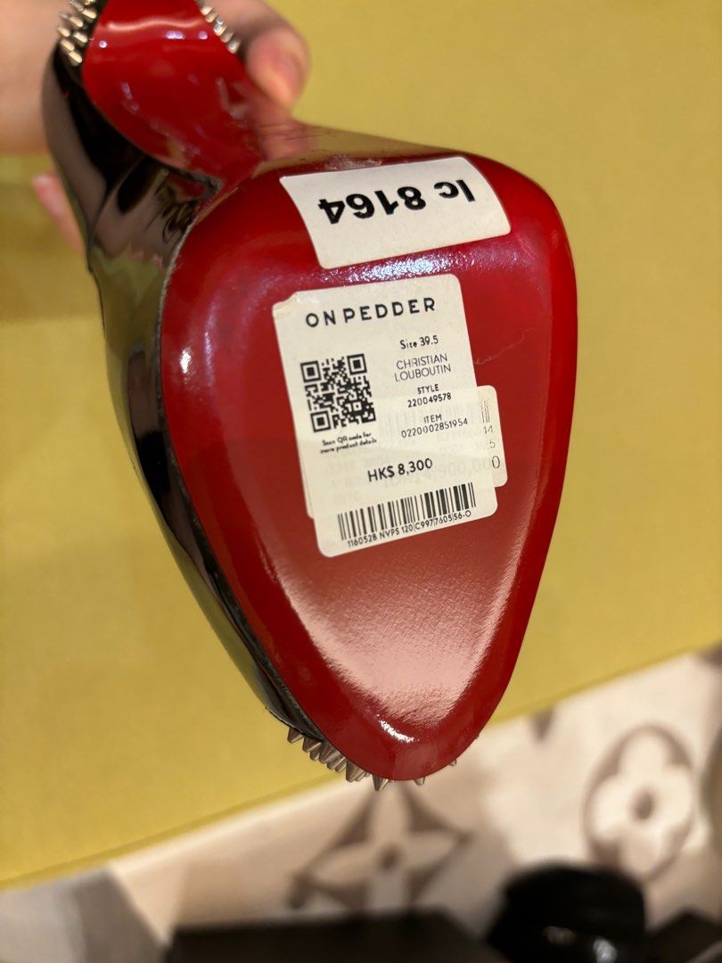 Size 39.5 christian louboutin outlet