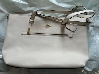 （分類：）位於 。 由 cloudywin 提交（商品編號 1298299176，圖片 1）。簡介： 。