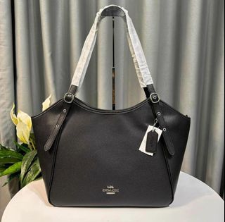 Coach Meadow Shoulder Bag