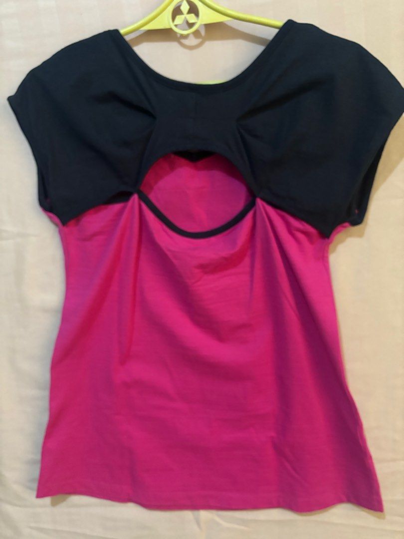 CRISSA FASHION BLOUSE (Category: Blouses) located in Candaba. Submitted by adadp24 (Listing ID 1298325895, Image 2). Description: RFS- Decluttering Looks New, Super nice Quality Large on tag.
