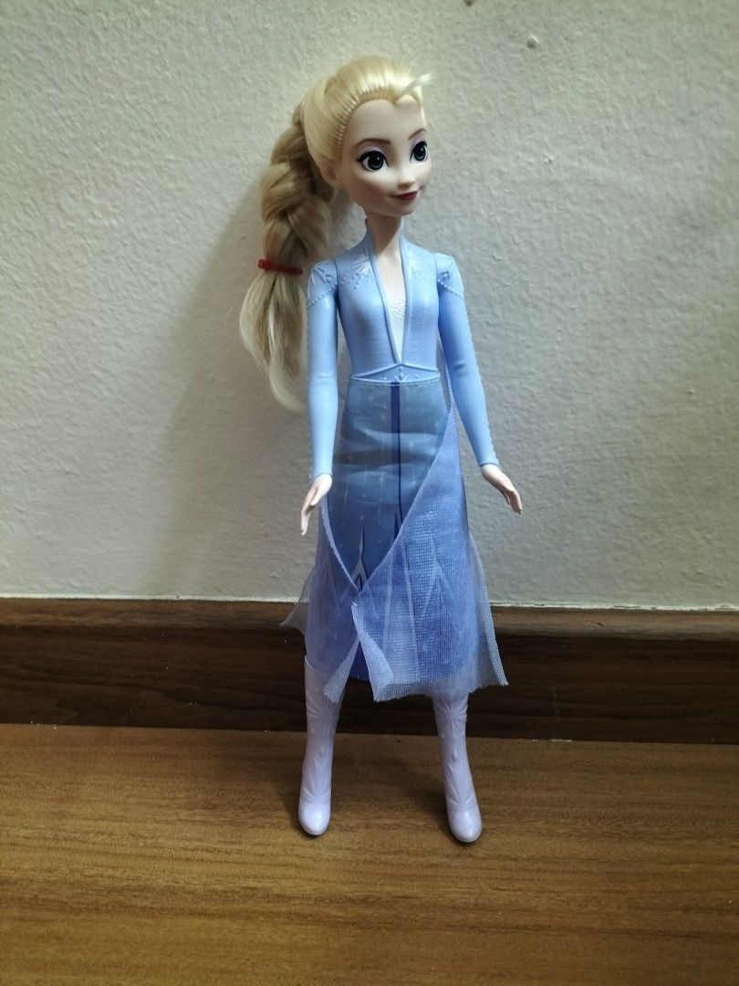 Elsa Barbie from Frozen movie