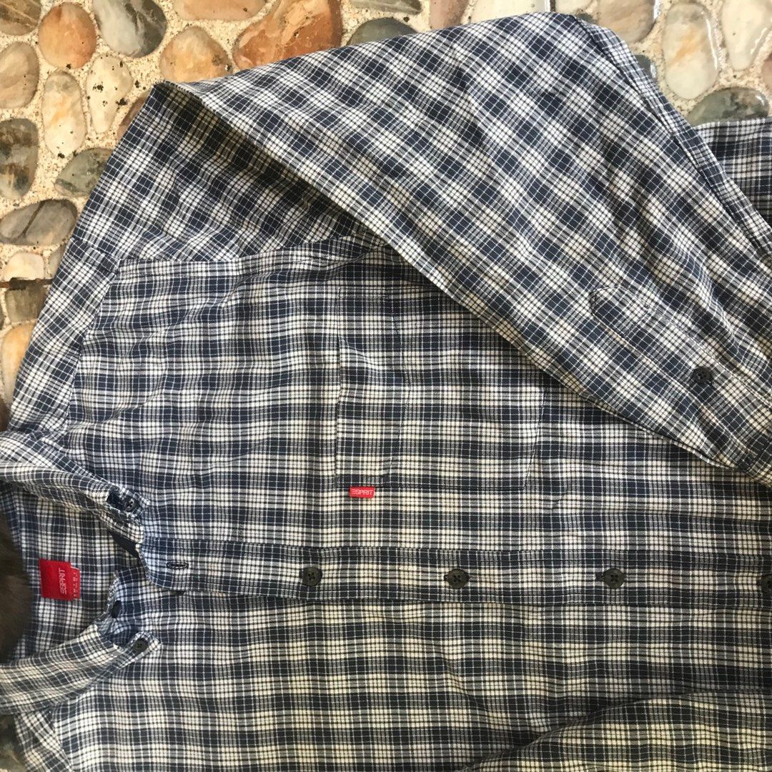 Esprit l/s polo strife (Category: Formal Shirts) located in Antipolo. Submitted by stored_stuff (Listing ID 1298327637, Image 2). Description: chicano vibe dimes 22x28x24.