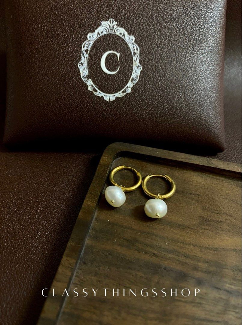 Freshwater Pearl-drop Earrings (Category: Earrings) located in Quezon City. Submitted by classythingsshop (Listing ID 1298352492, Image 1). Description: Freshwater Pearl-drop Earrings. Actual photo of the item. Materials: Freshwater pearls, 14/20 gold-filled wires, and stainless steel hoop earrings. All our items are high quality, nontarnish and hypoallergenic. Feel free to inquire anytime through our chat or use the number below as intended. Tha