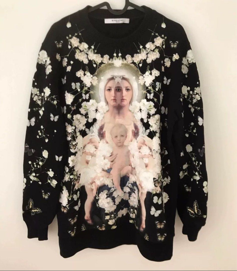 Givenchy madonna babybreath sweater Fesyen Pria Pakaian Baju Luaran di Carousell