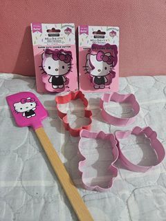 Handstand Kitchen x Sanrio Hello Kitty Cookie Cutter and Spatula Set
