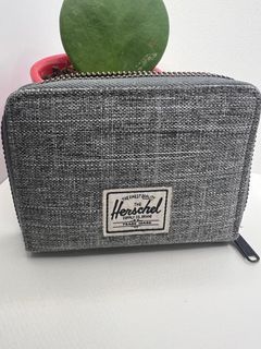 Herschel Supply Co wallet