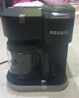 Keurig Kduo Single Serve and Carafe Coffee maker.