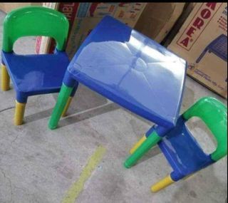 KIDS TABLES & CHAIRS - TO DILIMAN QC