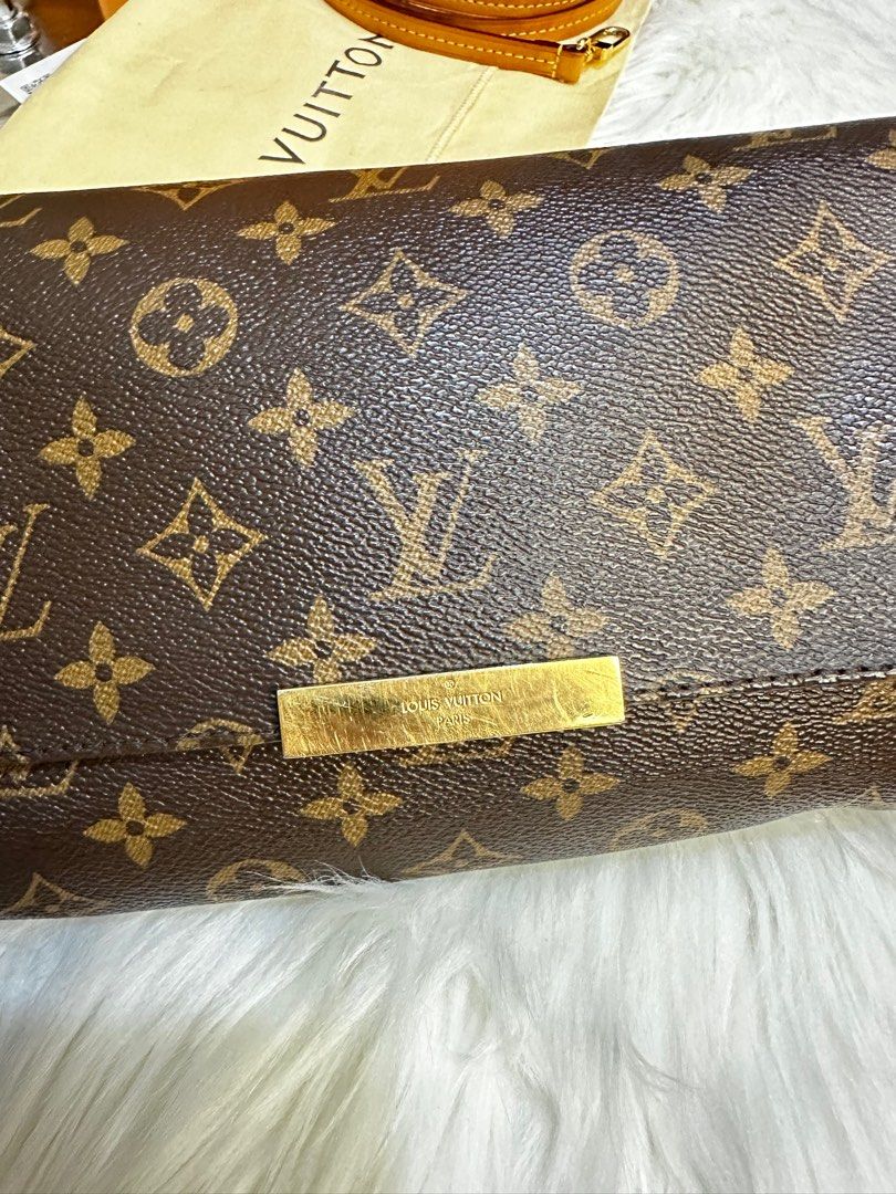 Louis Vuitton Favorite MM (Category: Luxury Bags & Wallets) located in Taguig. Submitted by angelbellaclaire (Listing ID 1298457274, Image 3). Description: .