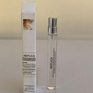 (Category: ) located in . Submitted by perfumessouq (Listing ID 1298374185, Image 1). Description: .