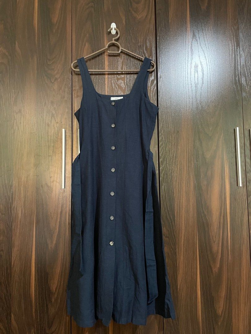 MANGO Linen Dress in Navy Blue, Women's Fashion, Dresses & Sets, Dresses on Carousell MANGO Linen Dress in Navy Blue, Women's Fashion, Dresses & Sets, Dresses on Carousell