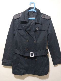 Meters/bonwe Navy blue trench coat