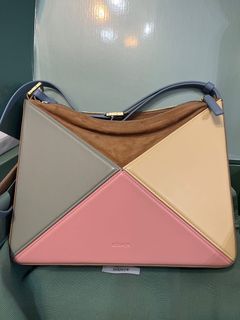 （分類：）位於 。 由 serina911 提交（商品編號 1298414953，圖片 1）。簡介： 。