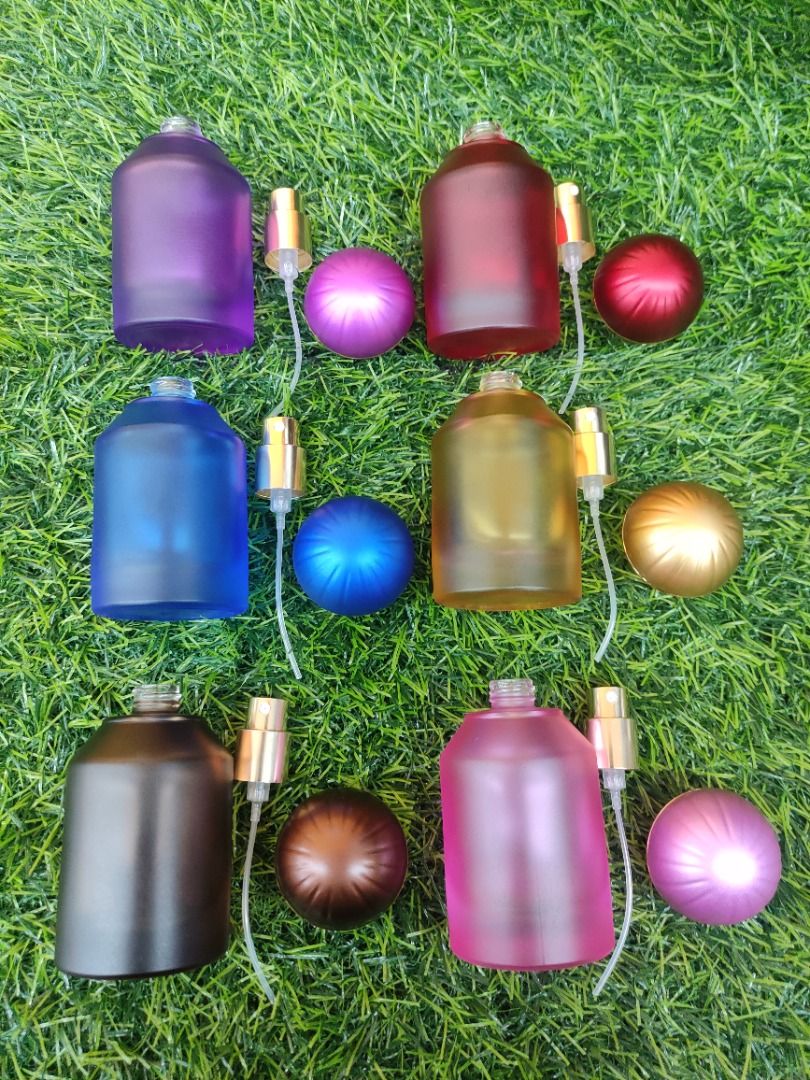 Mushroom Perfume Bottle 50ml (Category: Fragrance & Deodorants) located in Quezon City. Submitted by glasspakph (Listing ID 1296580216, Image 2). Description: SKU: GPP-274, GPP-275, GPP-276, GPP-277, GPP-278, GPP-279 Description: Size: Length x Width x Height -50ml (4.8cm x 4.8cm x 10.5cm) Material: Glass Design: Mushroom Color: Violet / Blue / Pink / Gold / Amber / Red Introducing the Mushroom Perfume Bottle 50ml! This delightful set features fi
