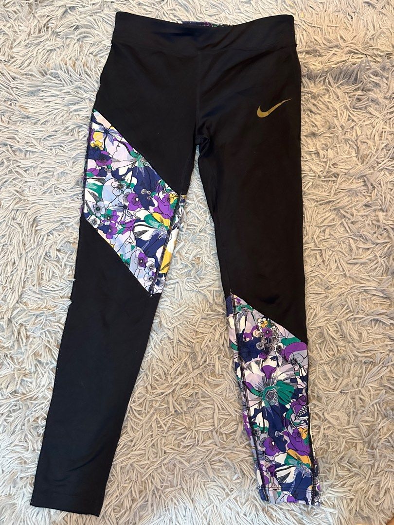 Nike drifit leggings (Category: Activewear) located in Davao. Submitted by sewee (Listing ID 1298428124, Image 1). Description: Fits up to 28 waist.