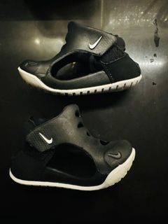 Nike Sandals 4C