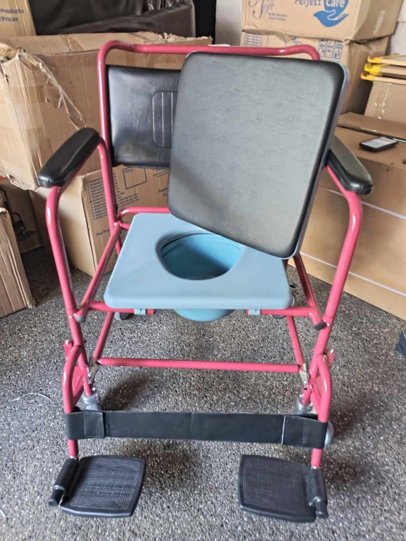 Obese Commode Chair with Wheels (Category: Wheelchairs) located in Quezon City. Submitted by pjfalogme21 (Listing ID 1298316427, Image 3). Description: Available for pick up and delivery. Same day delivery within Metro Manila and nearby provinces. We accept COD, Bank Transfer, and Gcash payment. Pm for more details..