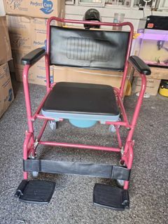 Obese Commode Chair with Wheels