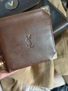 (Category: ) located in . Submitted by raila.bags (Listing ID 1298397822, Image 1). Description: .