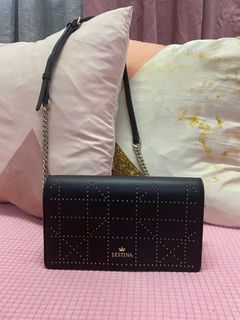 (Category: ) located in . Submitted by cxn.shop (Listing ID 1298324113, Image 1). Description: .