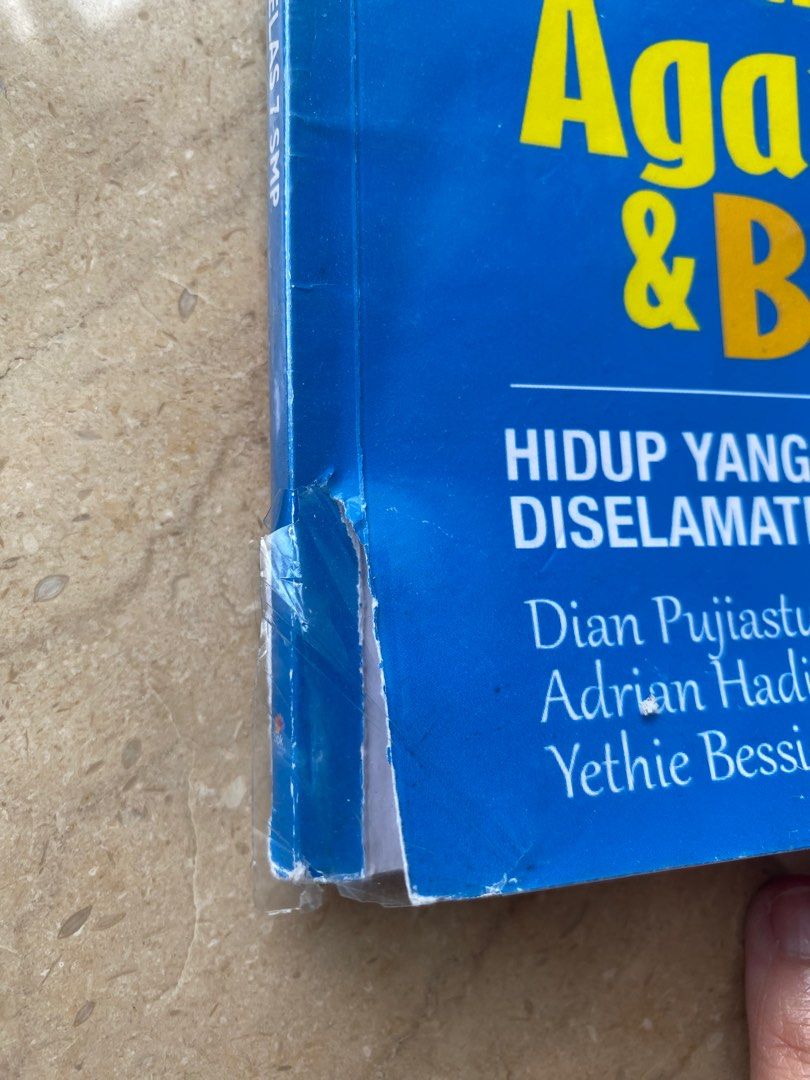 Pendidikan agama kristen budi pekerti buku alat tulis buku