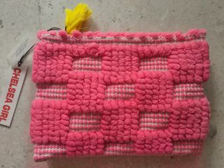 (Category: ) located in . Submitted by dogg_mao (Listing ID 1298297904, Image 1). Description: .