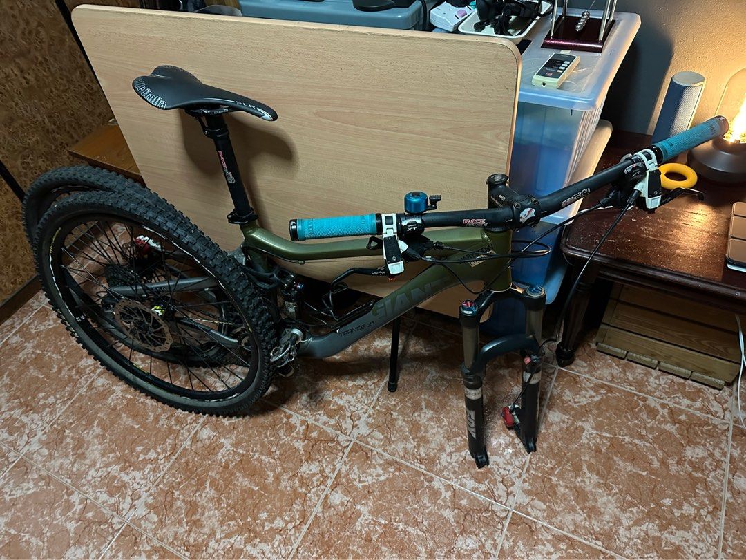 Repair service required Giant trance X1 2009 Sports Equipment Bicycles Parts Bicycles on Carousell
