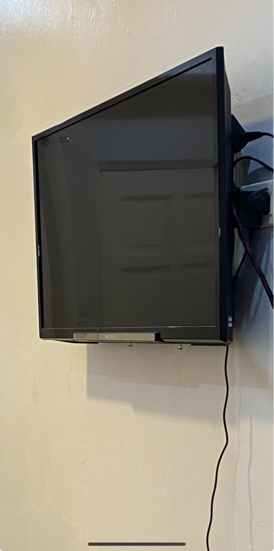 SONY BRAVIA 32 inches LED TV, TV & Home Appliances, TV & Entertainment
