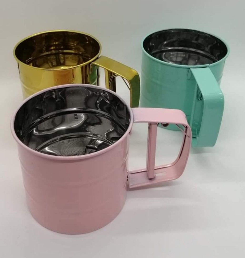Stainless steel flour sifter (Category: Bakeware) located in Paranaque City. Submitted by missteks1016 (Listing ID 1298296916, Image 1). Description: comes in 2 colors: pastel green & gold.