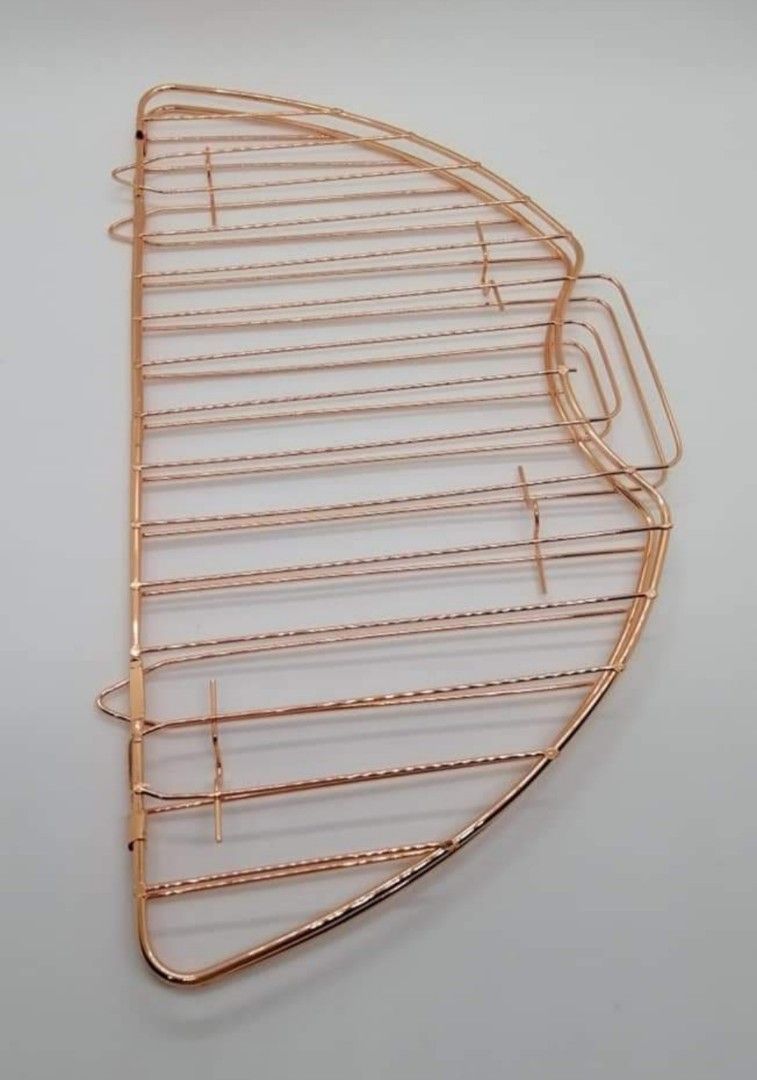 Stainless Steel foldable cooling rack (Category: Bakeware) located in Paranaque City. Submitted by missteks1016 (Listing ID 1298297475, Image 2). Description: comes in 2 colors: rosegold & gold.