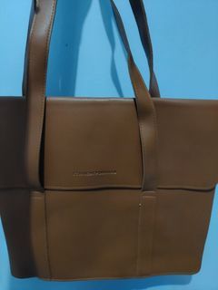STRAIGHTFORWARD Brown Horizontal Leather Tote Bag