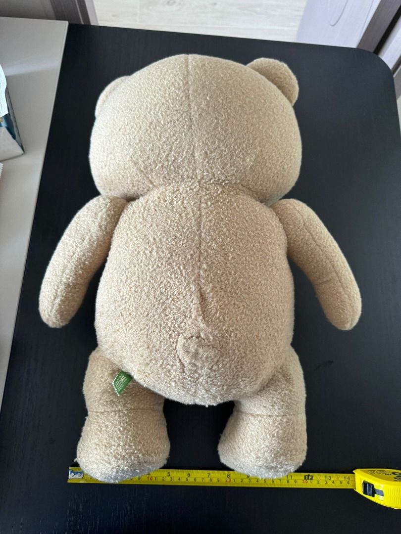 日版TED2大電影大領結泰迪熊公仔, 興趣及遊戲, 玩具& 遊戲類- Carousell