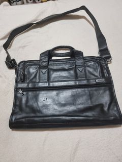 Tumi Leather Briefcase Portfolio