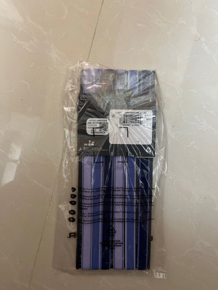 Under armour hand band discount