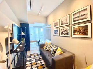 Uptown Parksuites, Executive 1BR Unit FOR LEASE in Taguig