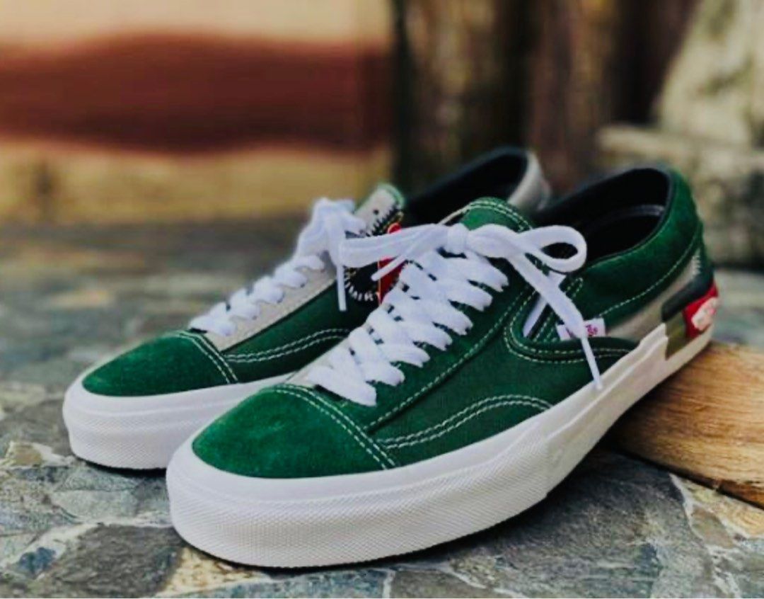 Low top slip on vans store